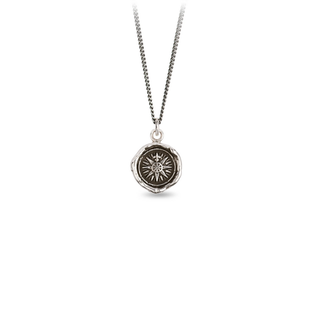 Pyrrha direction necklace Clearance